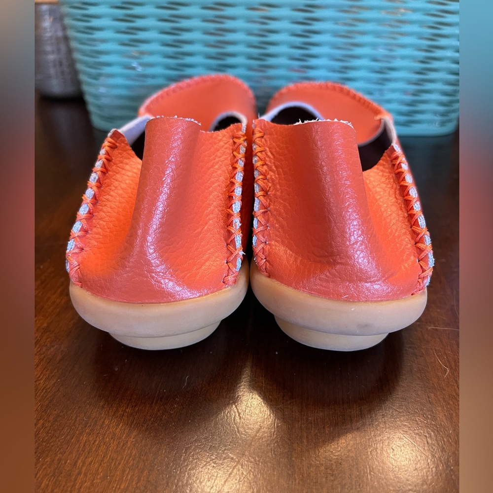 Venus Celia Leather Orange Slip On‘S Rubber Bottoms  US size 7.5 - Picture 7 of 11